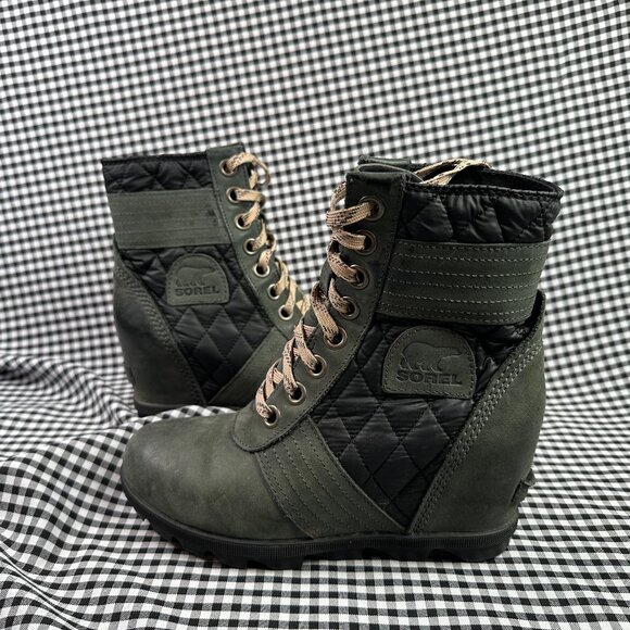 Sorel Lexie Boots Women's 7 Gray Black Nubuck Quilted Hidden Wedge Lug Booties - Picture 1 of 7